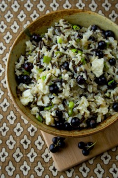 brown rice salad with fresh currants
