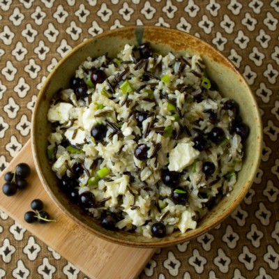 brown rice salad with fresh currants