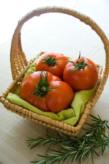 tomatoes and rosemary for marinade and mop sauce