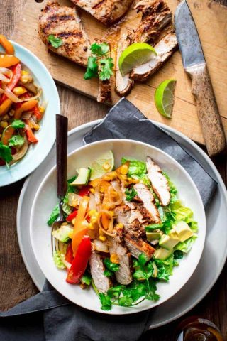 This Grilled Chicken Fajita Salad for Salad Month is Low-Carb and Gluten-Free and will be the star of any Cinco De Mayo celebration! | Healthy Seasonal Recipes | Katie Webster