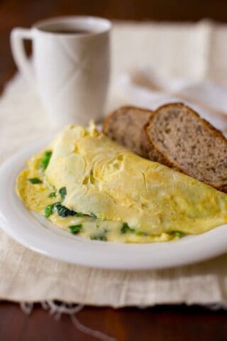 Healthy Cheese and greens omelet. 25 grams of protein | Healthy Seasonal Recipes