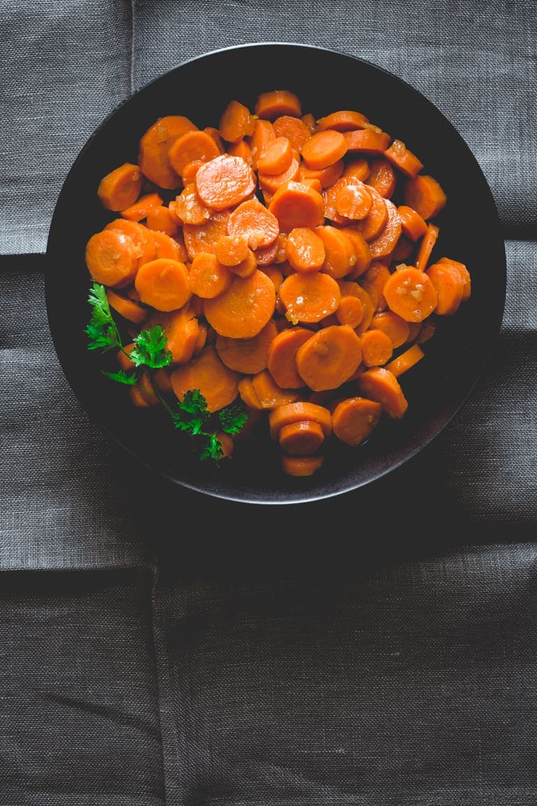 Maple Glazed Carrots | Gluten Free | Grain Free | Primal | Vegetarian | Healthy Seasonal Recipes