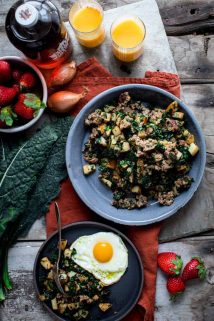 Maple Potato Sausage Breakfast Skillet with Kale on Healthy Seasonal Recipes @healthyseasonal #glutenfree #grainfree #breakfast #maplesyrup
