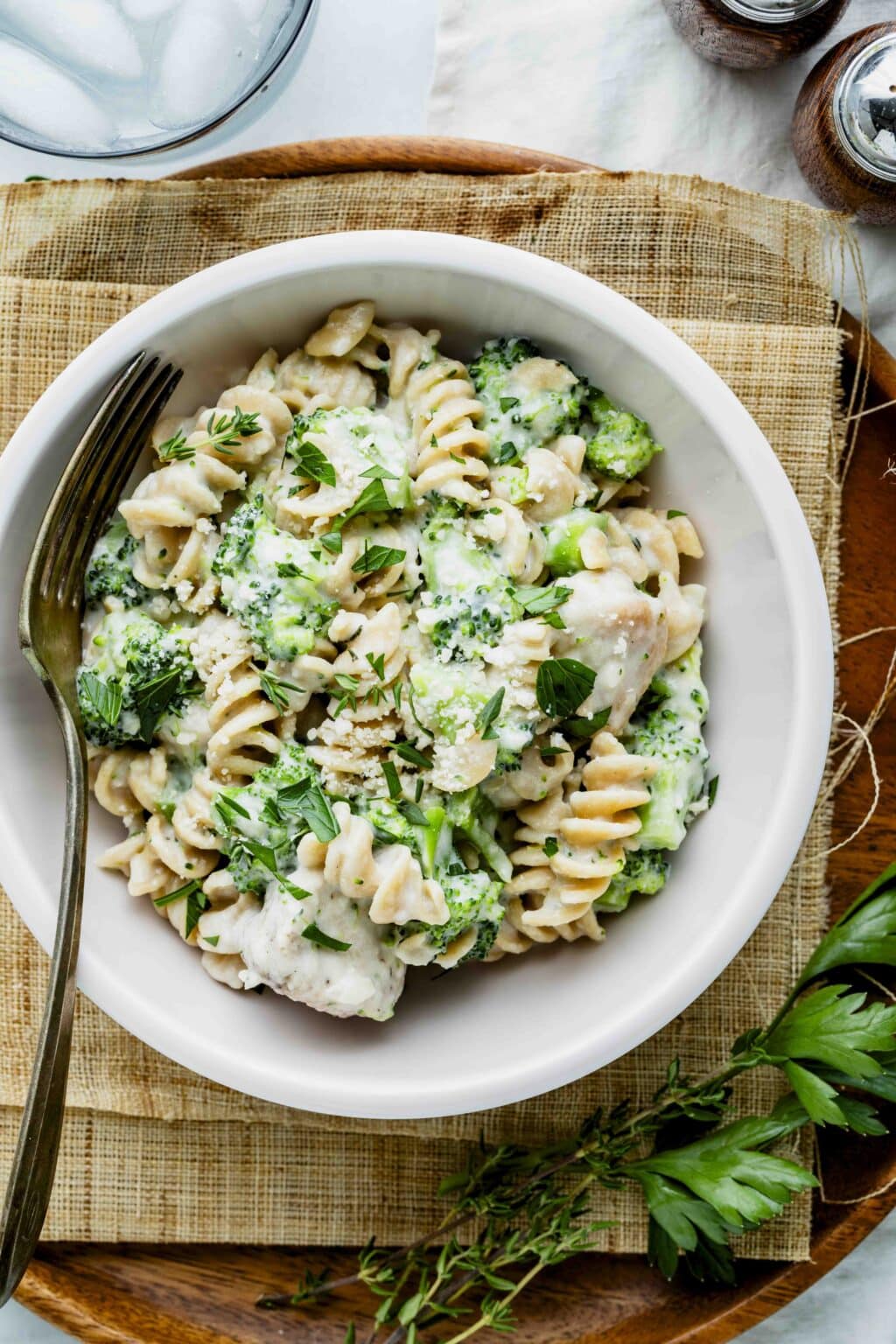 Healthy Chicken Alfredo with Whole Wheat Pasta
