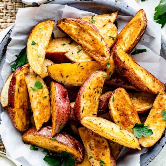 oven roasted potato wedges in bowl