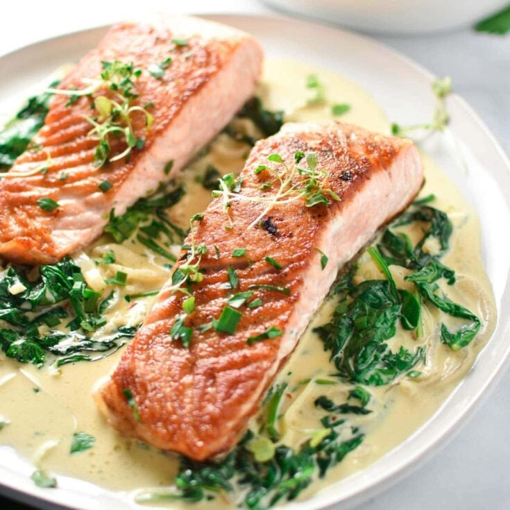 Image for Salmon with Spinach Cream Sauce